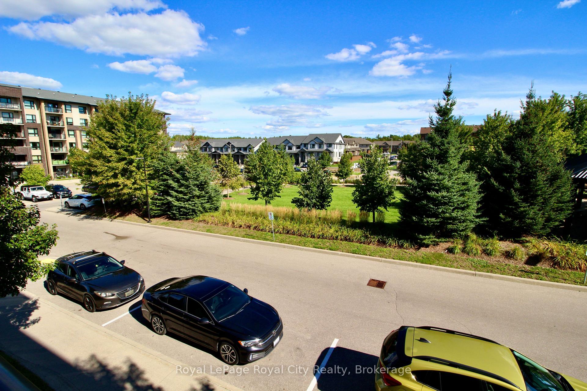 Photo 19 of 17 Kay Crescent, Guelph, Pineridge/Westminster Woods — HOMEH