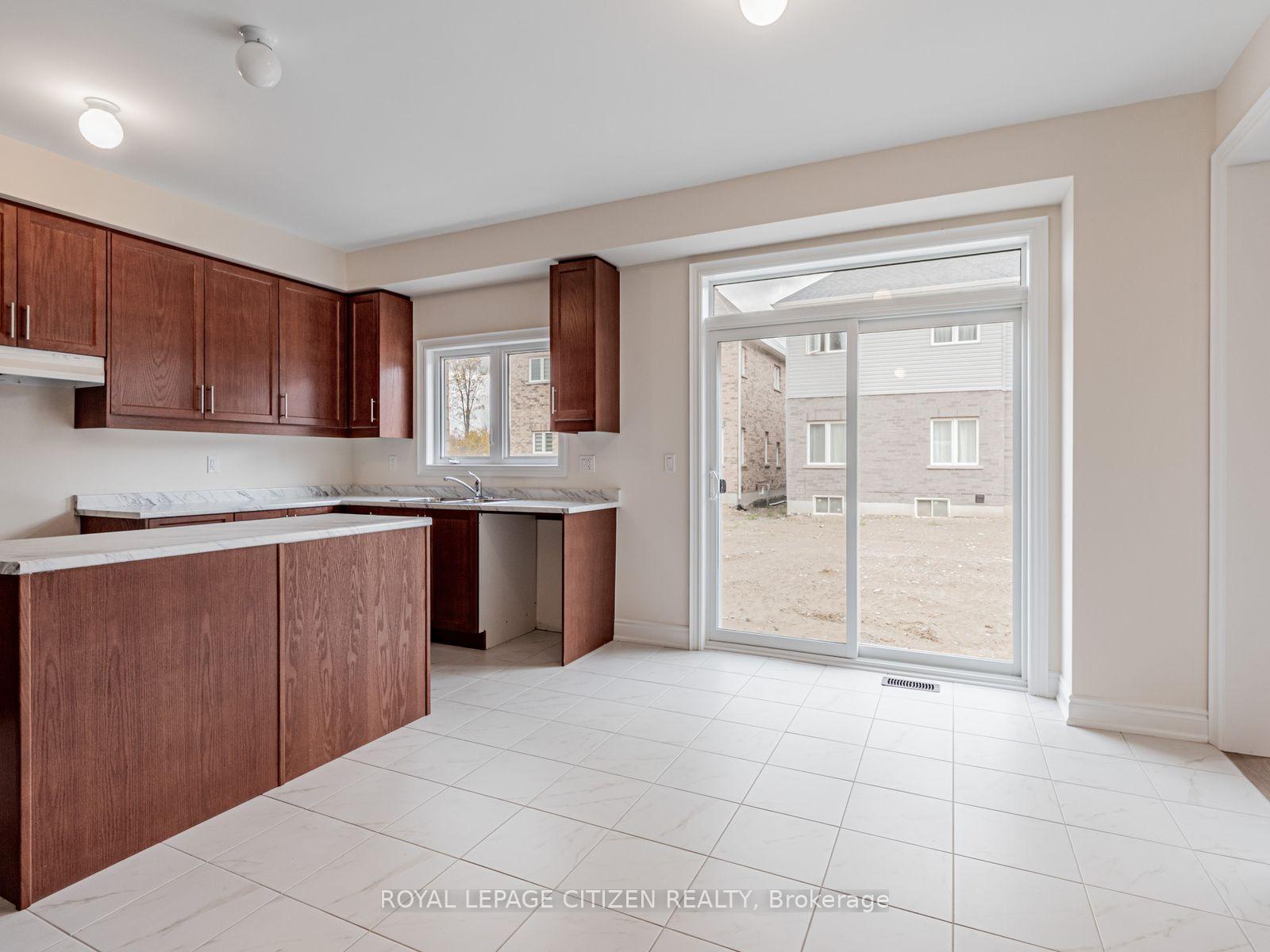 Photo 13 of 15 Heather Fullerton Road, Georgina, Sutton & Jackson's Point — HOMEH