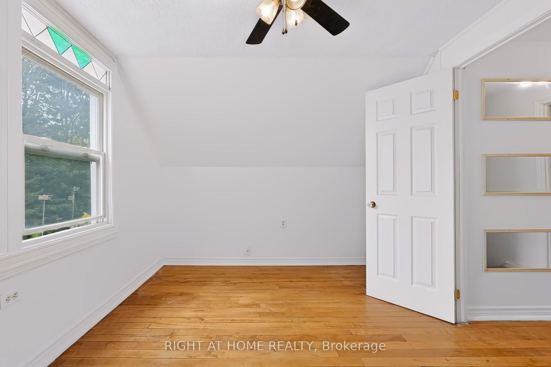 Photo 17 of 66 Frederick Street, Brampton, Downtown Brampton — HOMEH