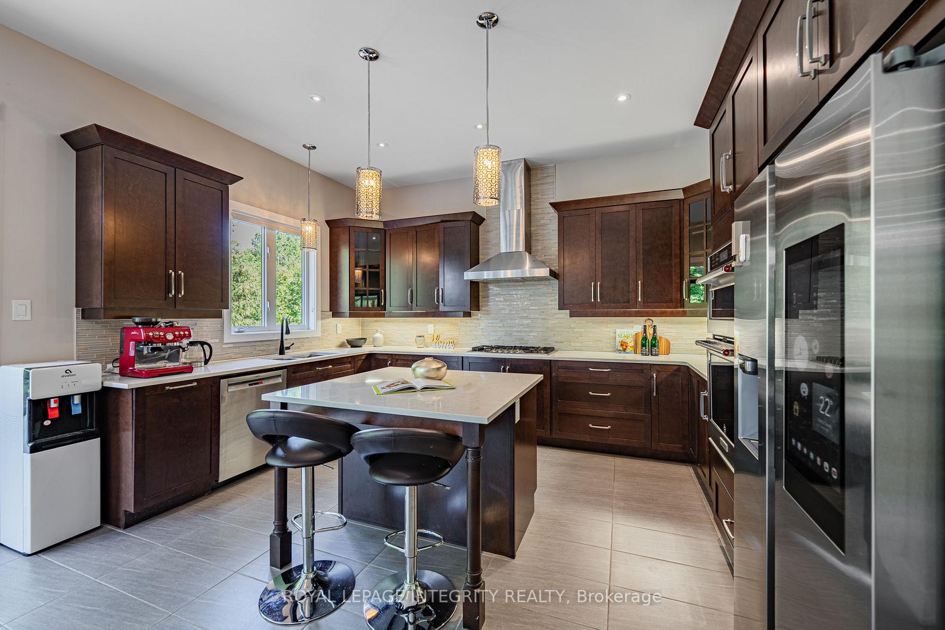 Photo 15 of 176 Escarpment Crescent, Ottawa, Kanata - Kanata Lakes/Heritage Hills — HOMEH
