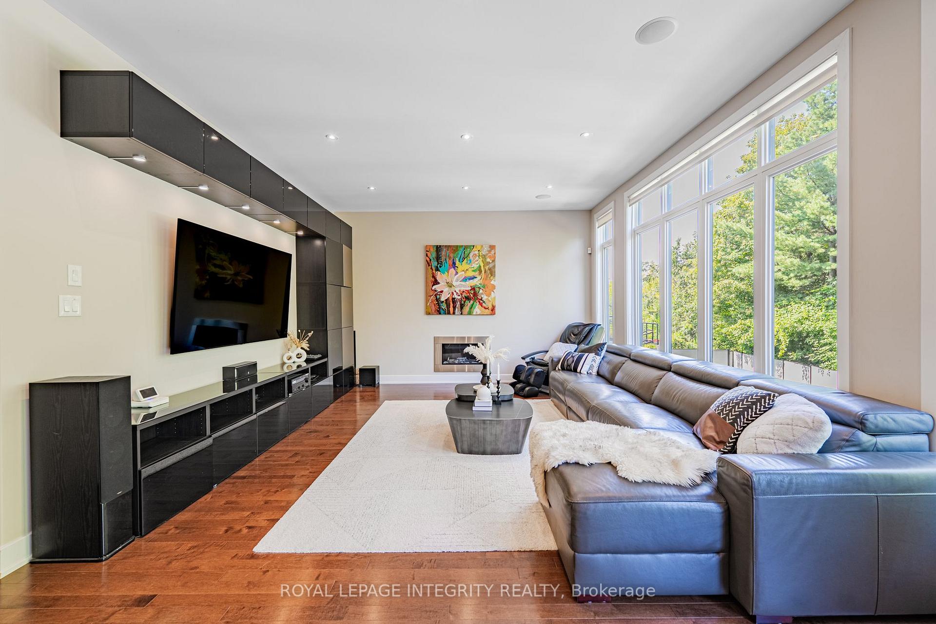 Photo 18 of 176 Escarpment Crescent, Ottawa, Kanata - Kanata Lakes/Heritage Hills — HOMEH