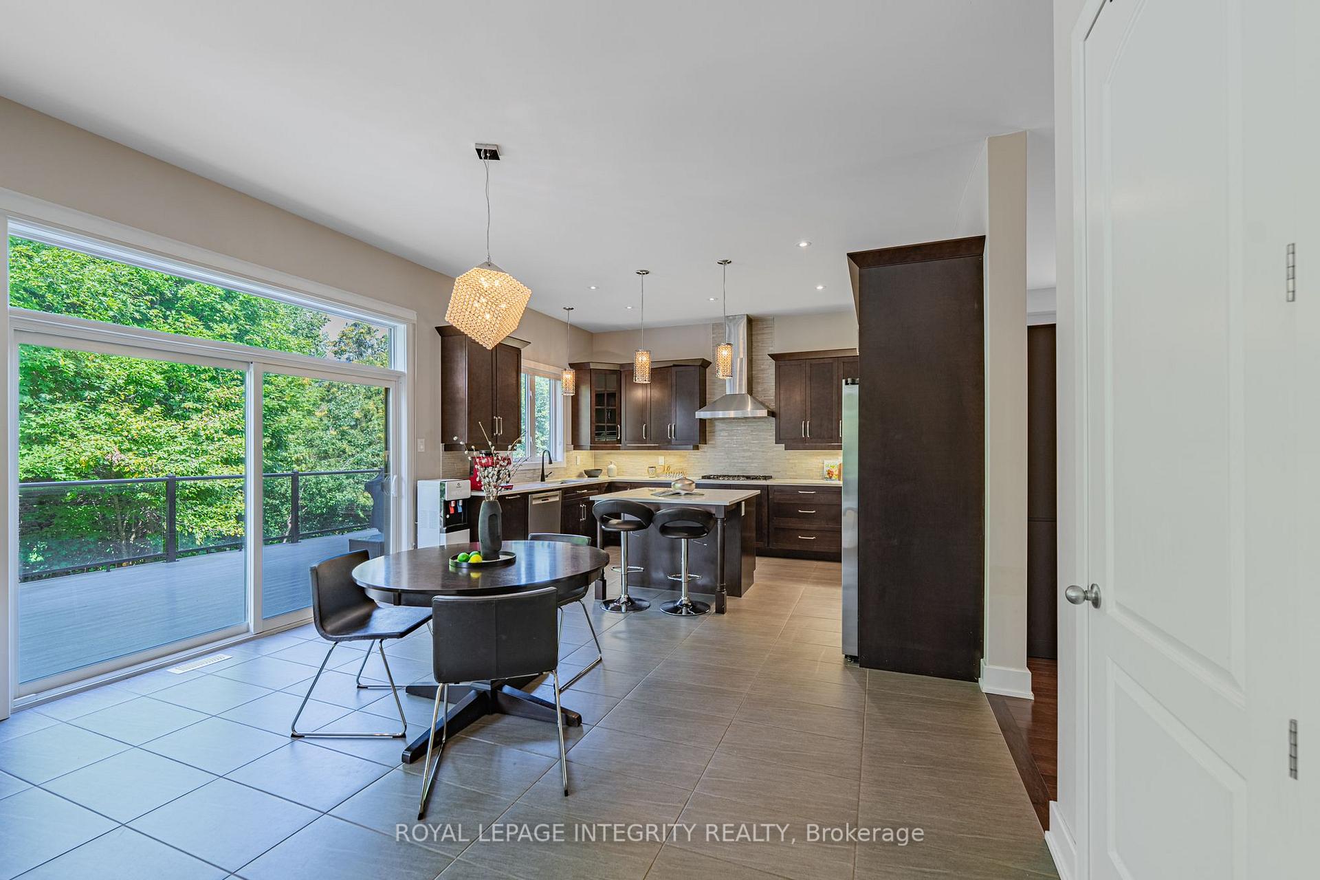 Photo 20 of 176 Escarpment Crescent, Ottawa, Kanata - Kanata Lakes/Heritage Hills — HOMEH