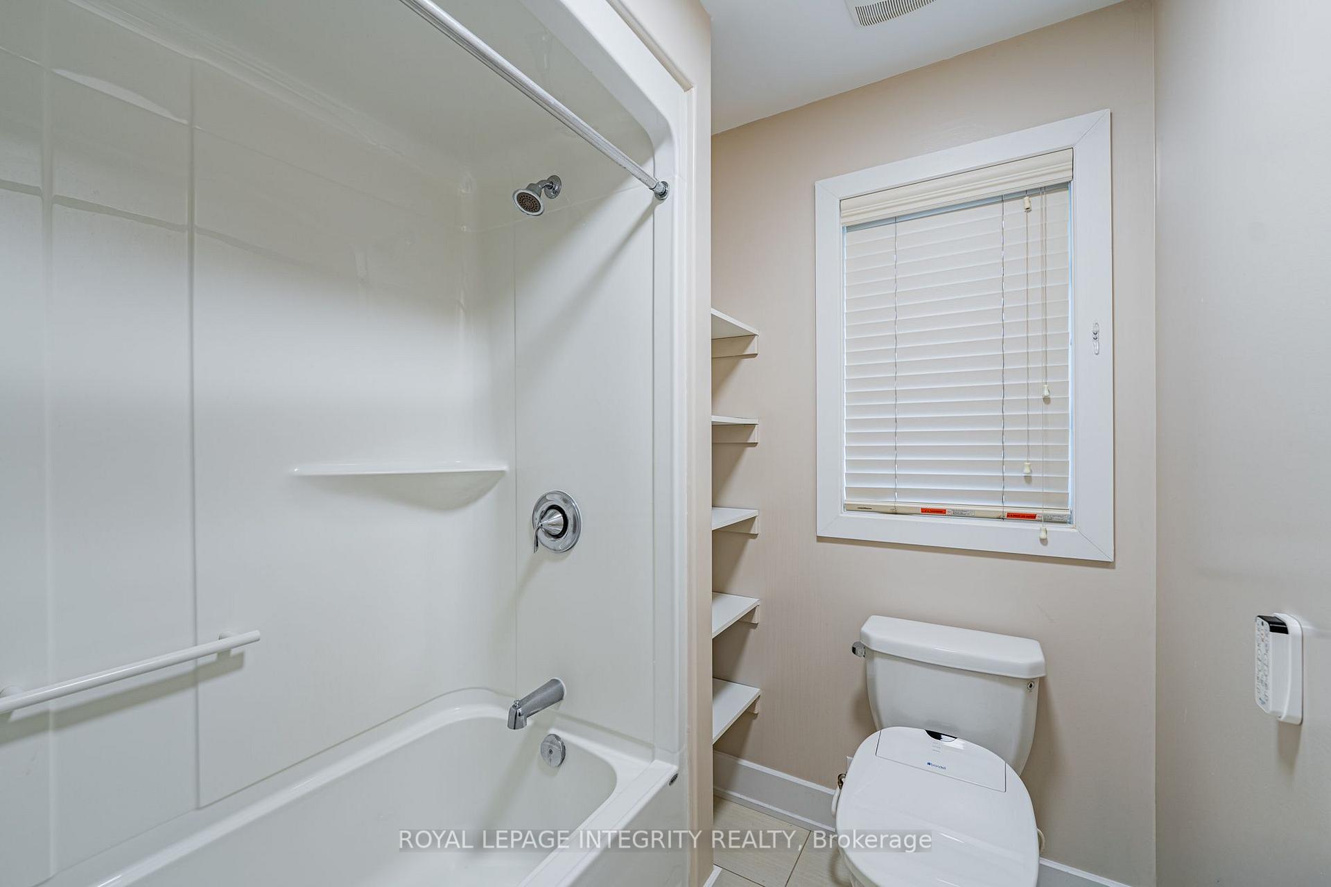 Photo 32 of 176 Escarpment Crescent, Ottawa, Kanata - Kanata Lakes/Heritage Hills — HOMEH