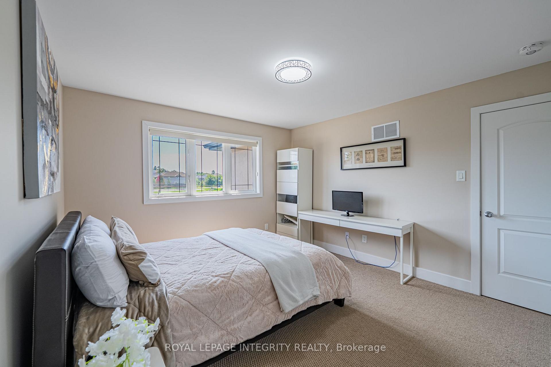Photo 35 of 176 Escarpment Crescent, Ottawa, Kanata - Kanata Lakes/Heritage Hills — HOMEH