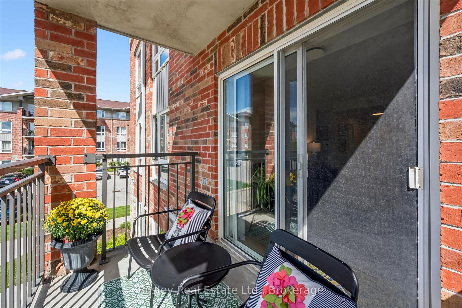 Photo 29 of Unit 214, 19 Waterford Drive, Guelph, Pineridge/Westminster Woods — HOMEH