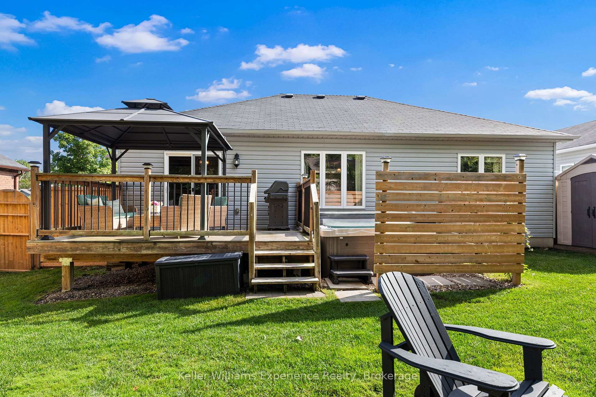 Photo 32 of 98 Anderson Crescent, Tay, Victoria Harbour — HOMEH