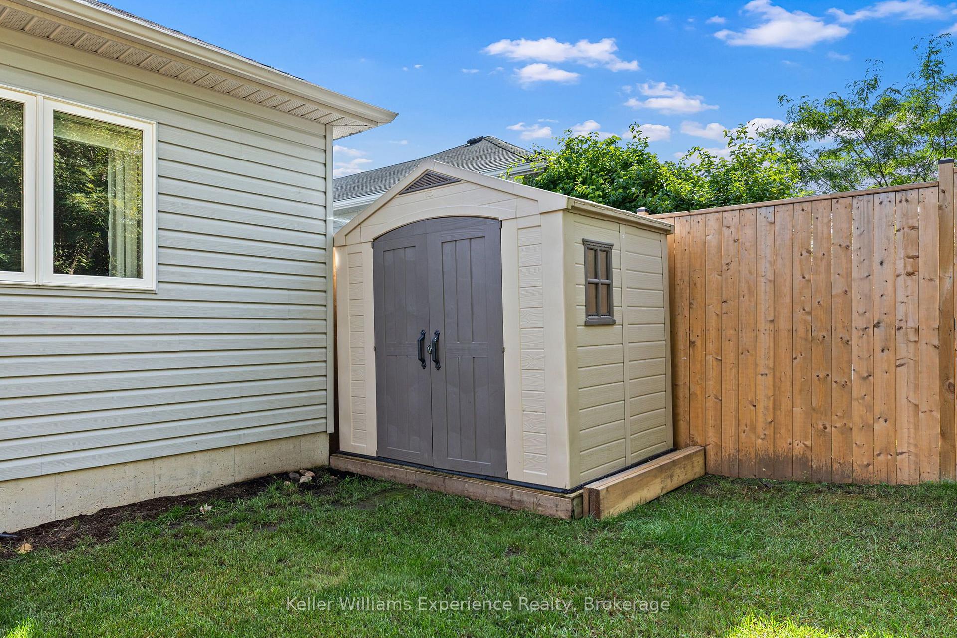 Photo 35 of 98 Anderson Crescent, Tay, Victoria Harbour — HOMEH