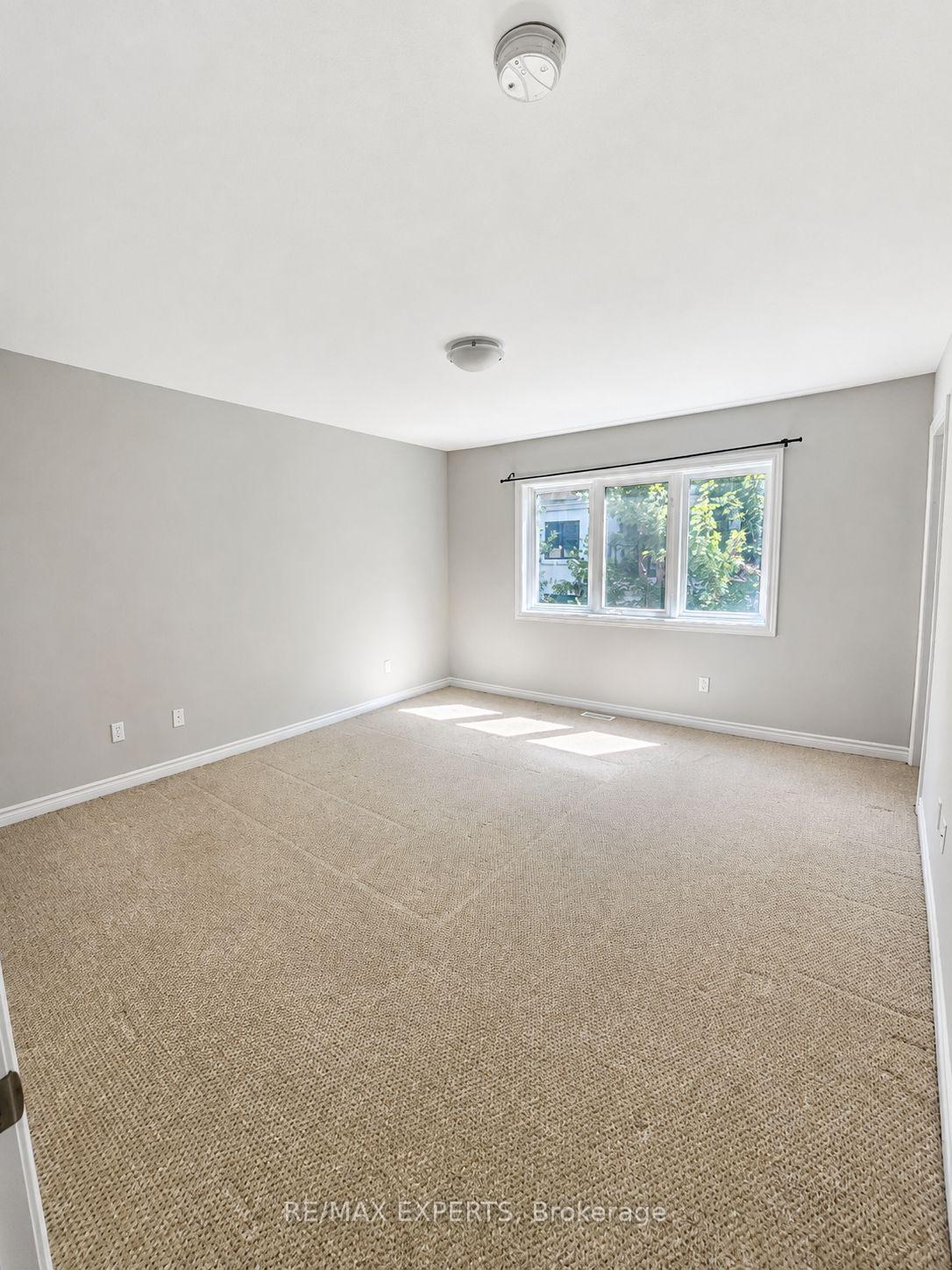 Photo 13 of Unit 106, 48 C Line, Orangeville — HOMEH