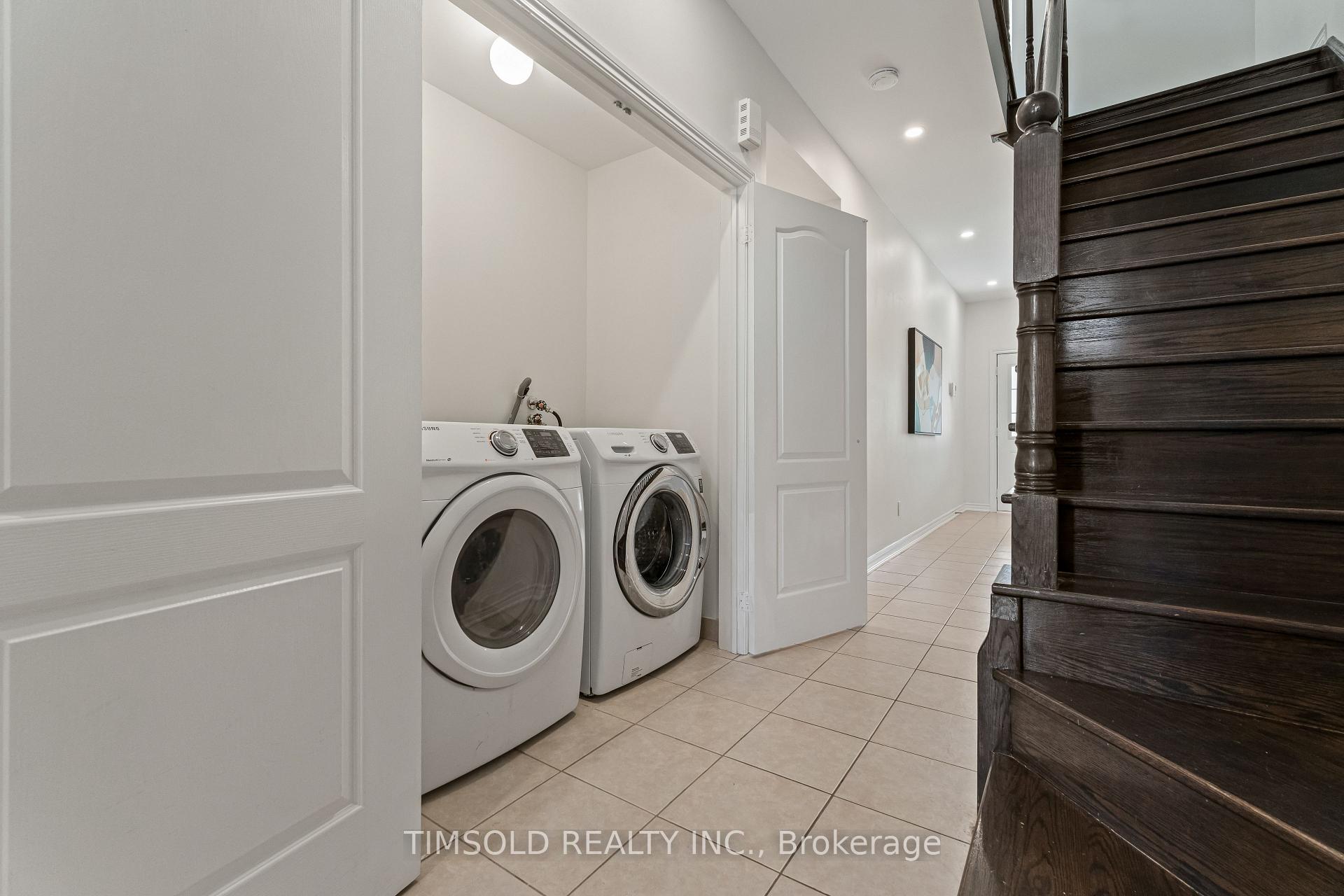 Photo 13 of 45 Anthony Roman Avenue, Markham, Cathedraltown — HOMEH