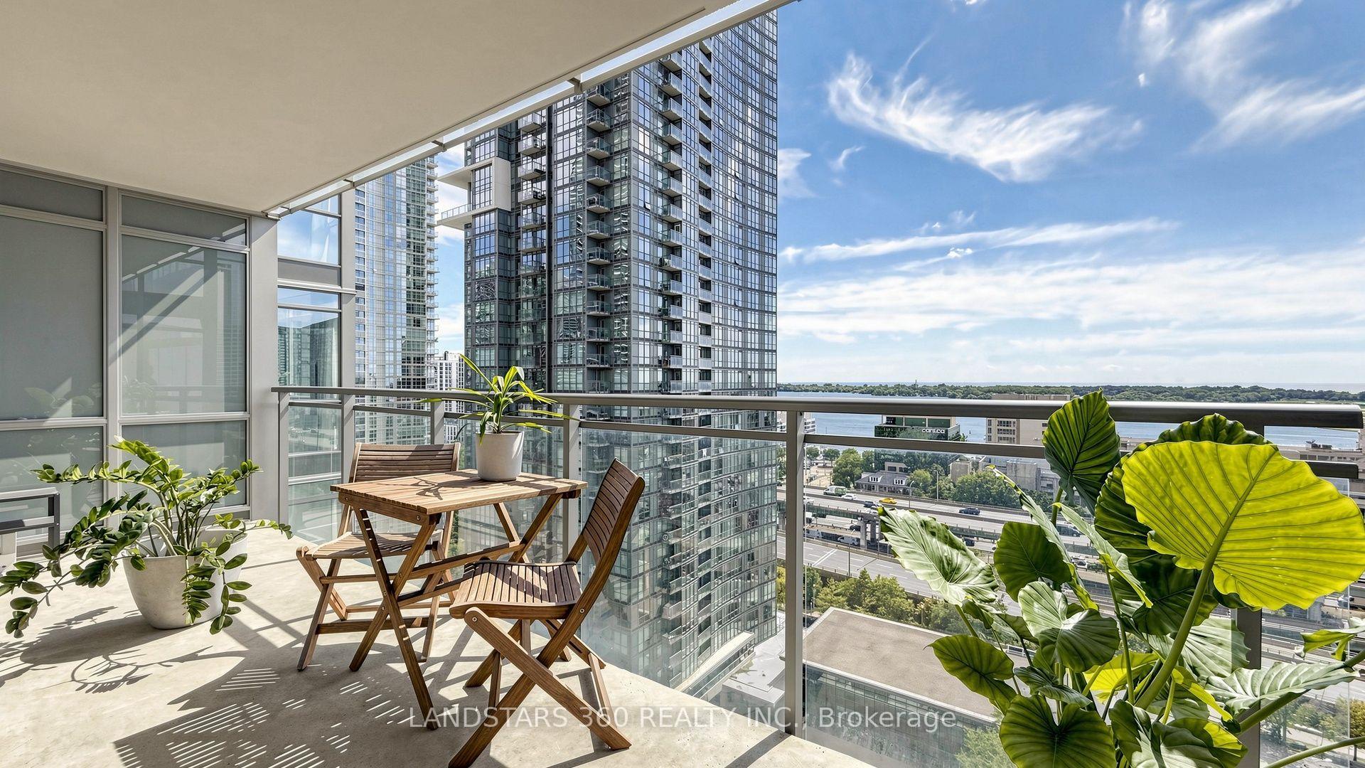 Photo 12 of Unit 1811, 15 Fort York Boulevard, Toronto, Waterfront Communities — HOMEH