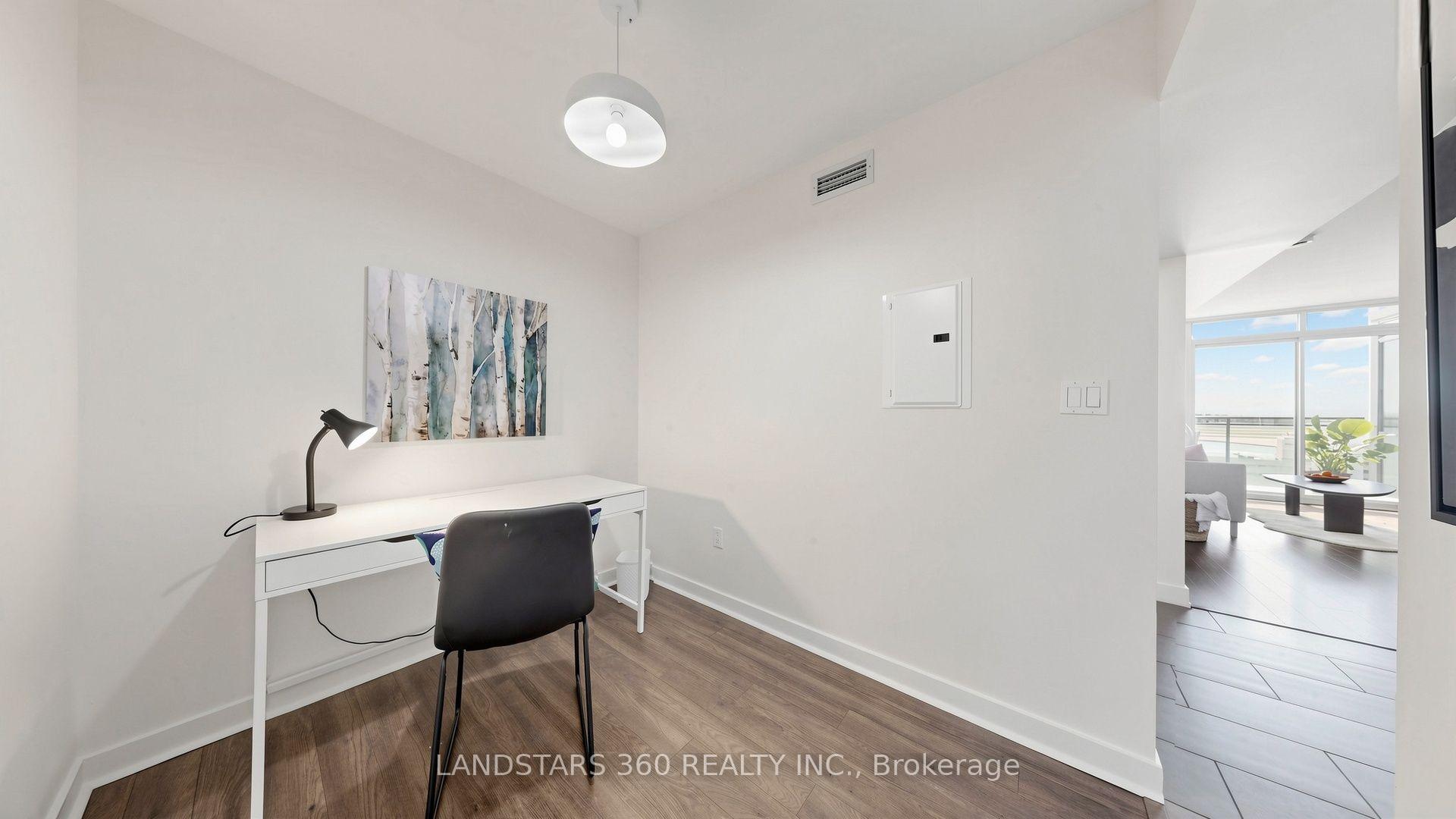 Photo 14 of Unit 1811, 15 Fort York Boulevard, Toronto, Waterfront Communities — HOMEH