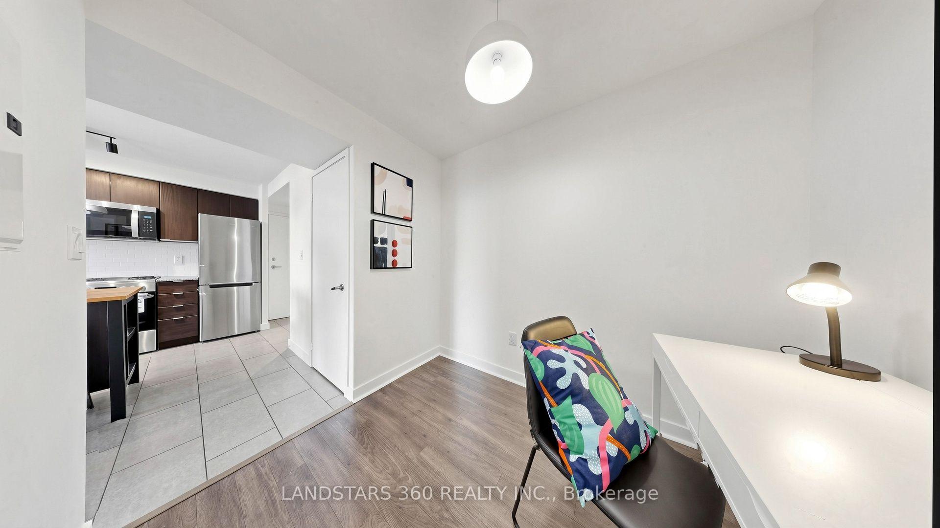 Photo 15 of Unit 1811, 15 Fort York Boulevard, Toronto, Waterfront Communities — HOMEH