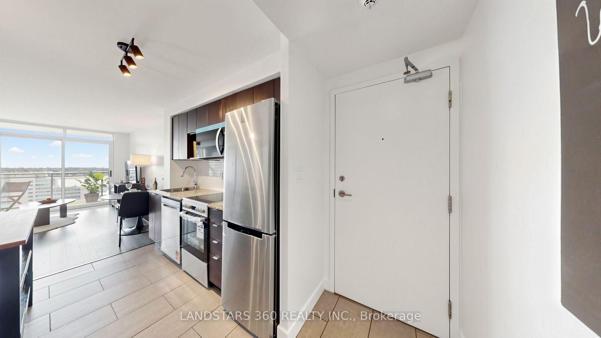 Photo 18 of Unit 1811, 15 Fort York Boulevard, Toronto, Waterfront Communities — HOMEH