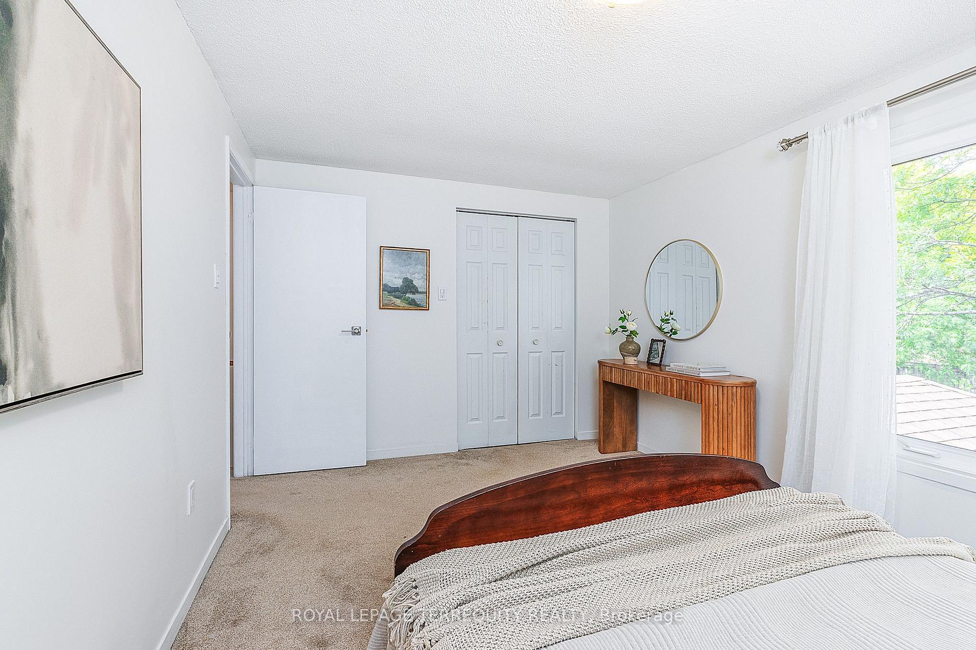 Photo 21 of 19 Brocklesby Crescent, Ajax, Central West — HOMEH