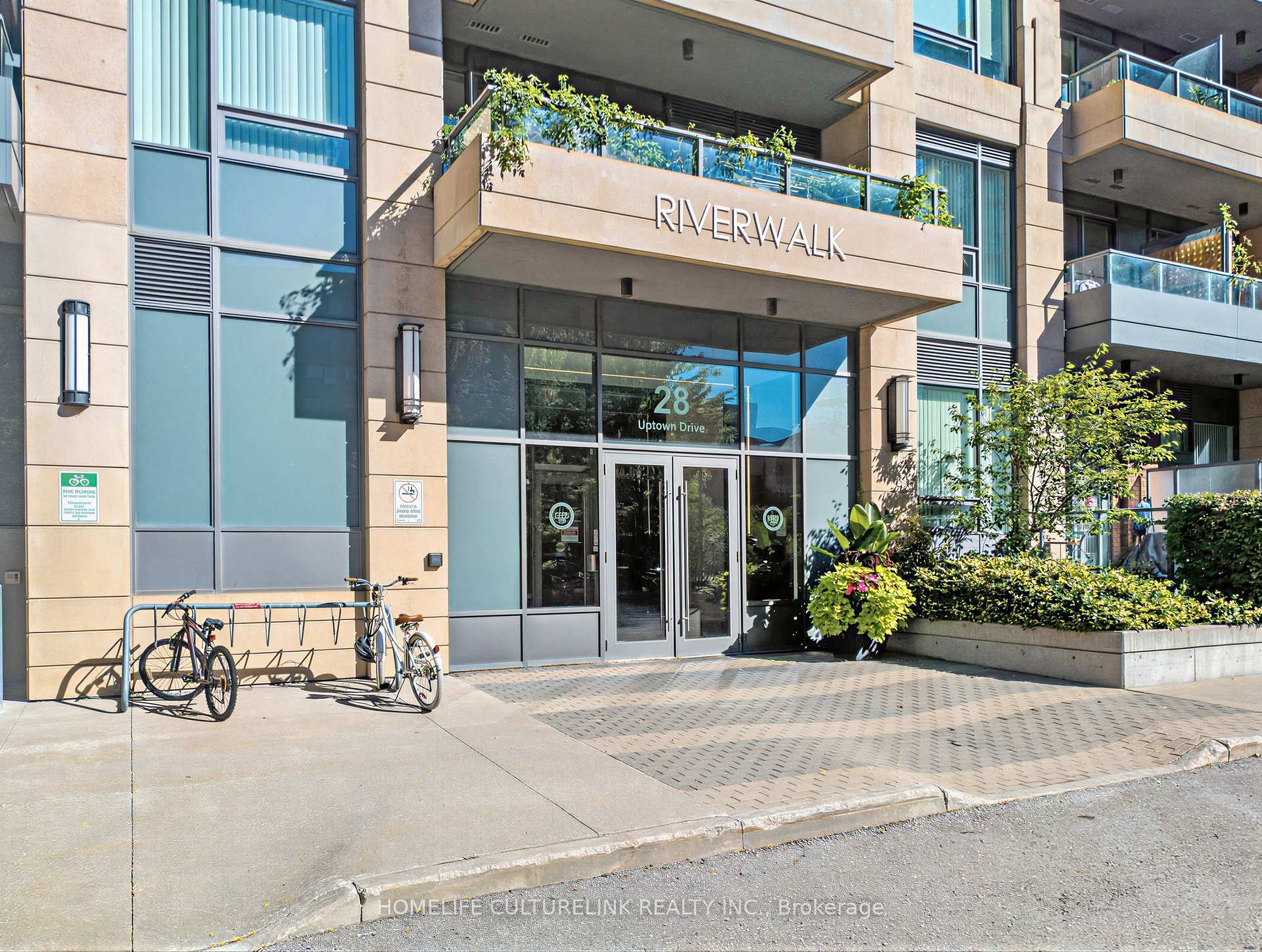 Photo 3 of Unit PH22, 28 Uptown Drive, Markham, Unionville — HOMEH