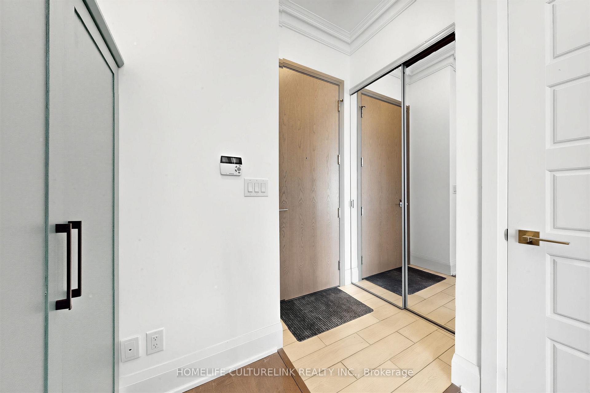 Photo 8 of Unit PH22, 28 Uptown Drive, Markham, Unionville — HOMEH