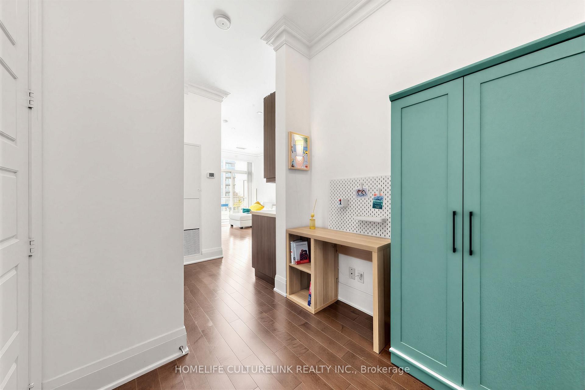 Photo 11 of Unit PH22, 28 Uptown Drive, Markham, Unionville — HOMEH