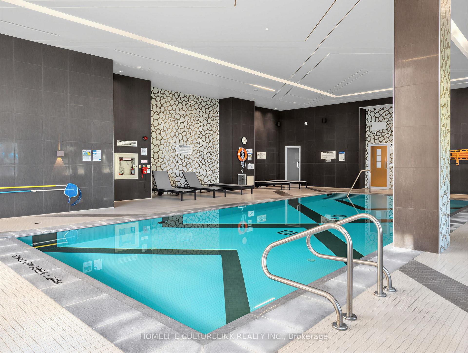 Photo 34 of Unit PH22, 28 Uptown Drive, Markham, Unionville — HOMEH