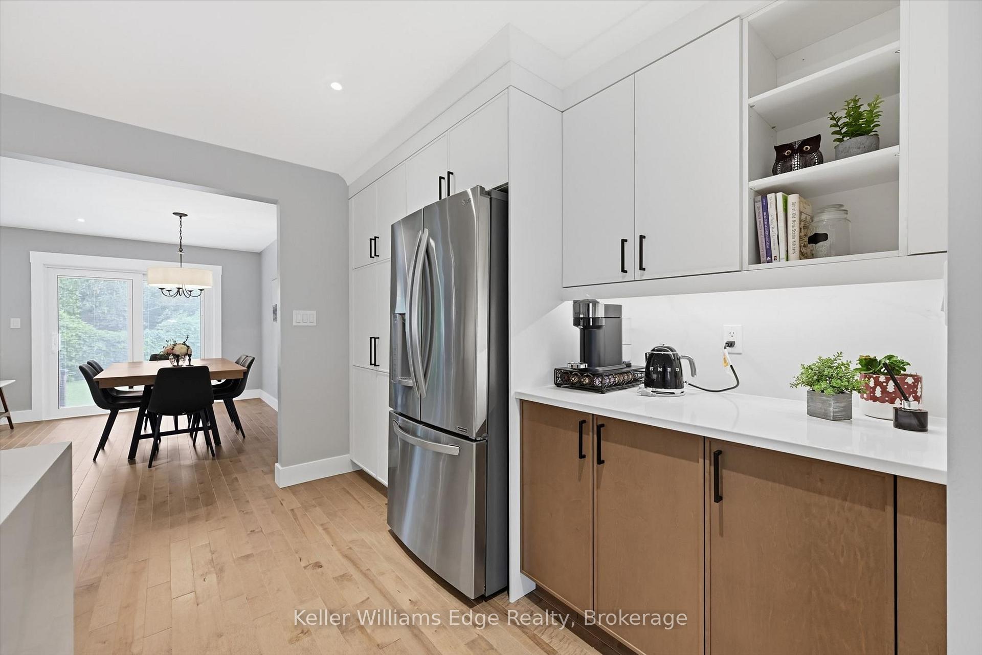 Photo 14 of 2372 Cayuga Court, Burlington, Brant Hills — HOMEH