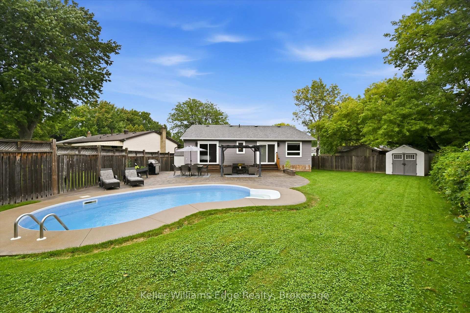 Photo 41 of 2372 Cayuga Court, Burlington, Brant Hills — HOMEH