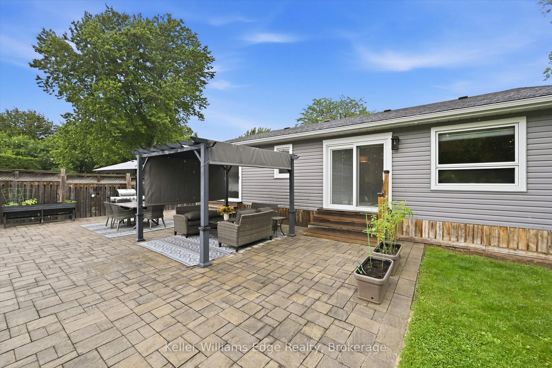 Photo 43 of 2372 Cayuga Court, Burlington, Brant Hills — HOMEH