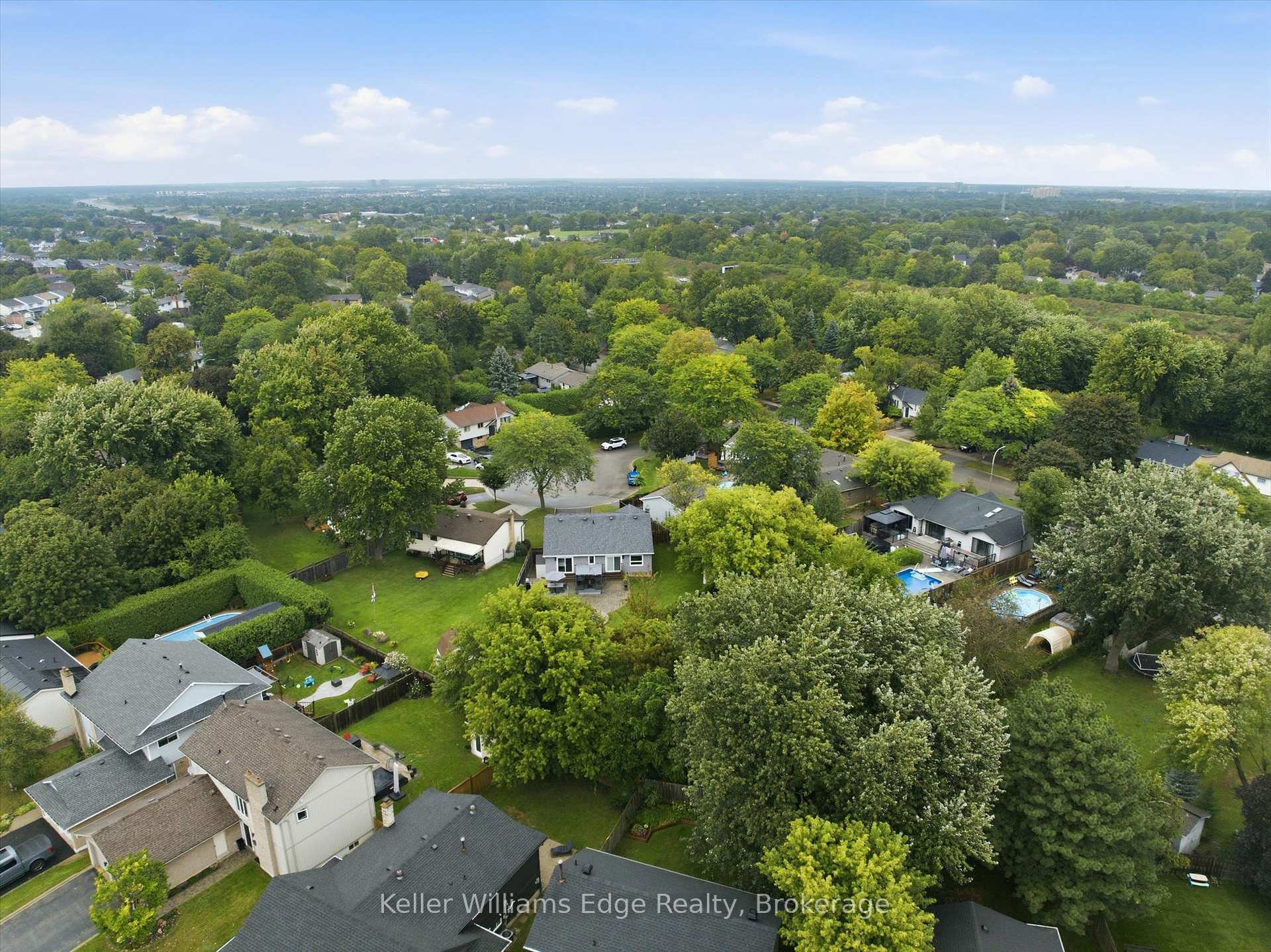 Photo 46 of 2372 Cayuga Court, Burlington, Brant Hills — HOMEH