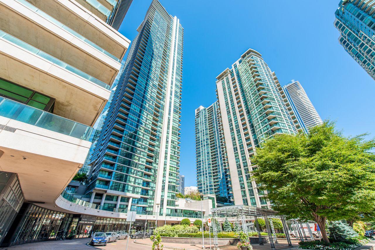Photo 1 of Unit 3602, 16 Harbour Street, Toronto, Waterfront Communities — HOMEH