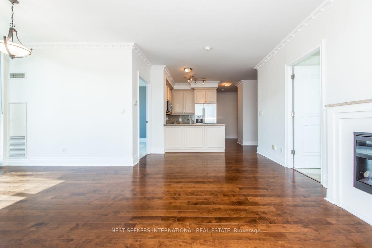 Photo 20 of Unit 3602, 16 Harbour Street, Toronto, Waterfront Communities — HOMEH