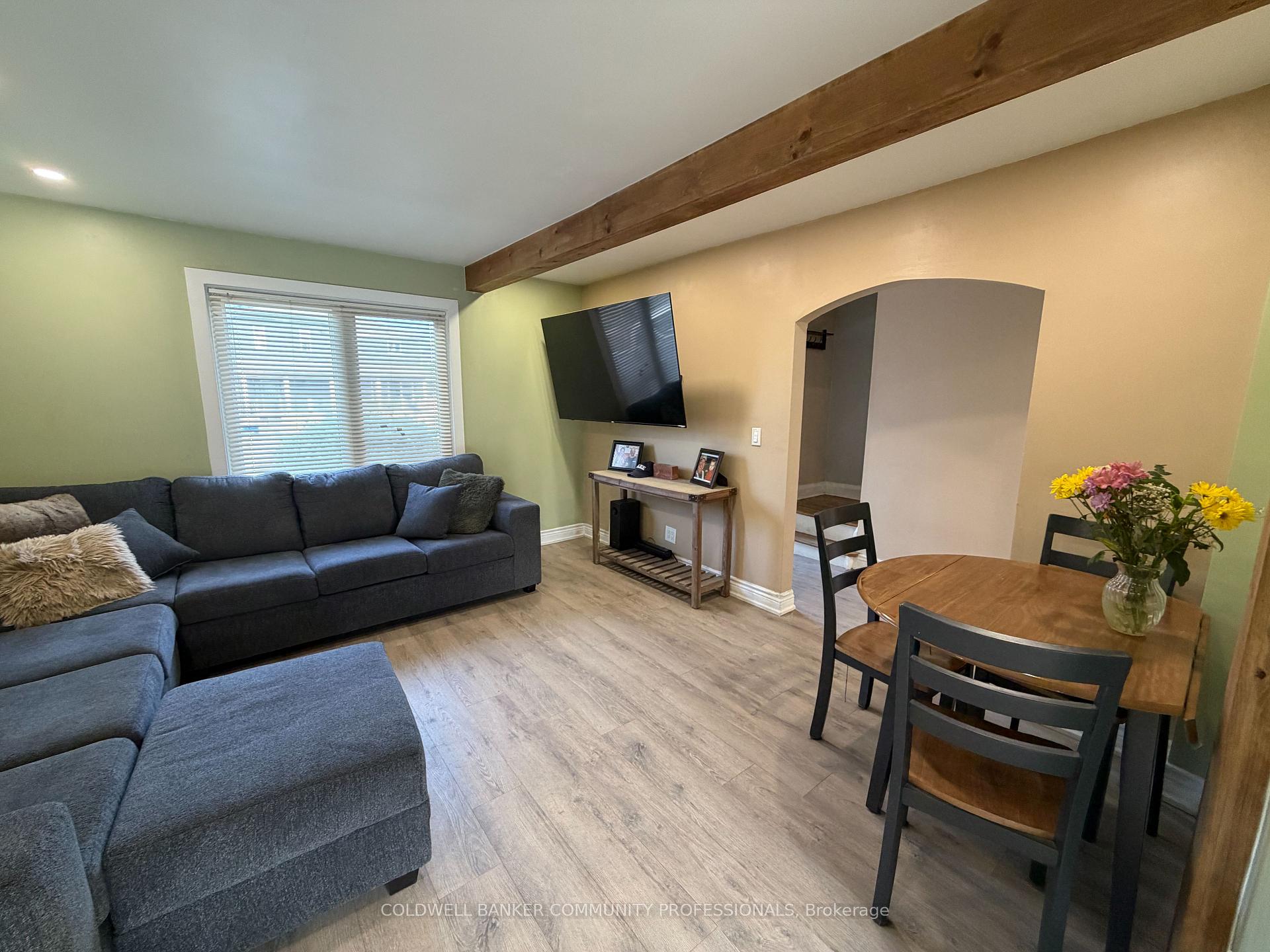 Photo 5 of 94 Howard Avenue, Hamilton, Balfour — HOMEH