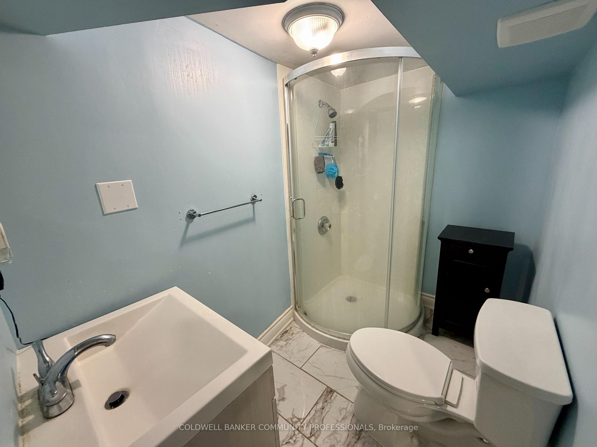 Photo 21 of 94 Howard Avenue, Hamilton, Balfour — HOMEH
