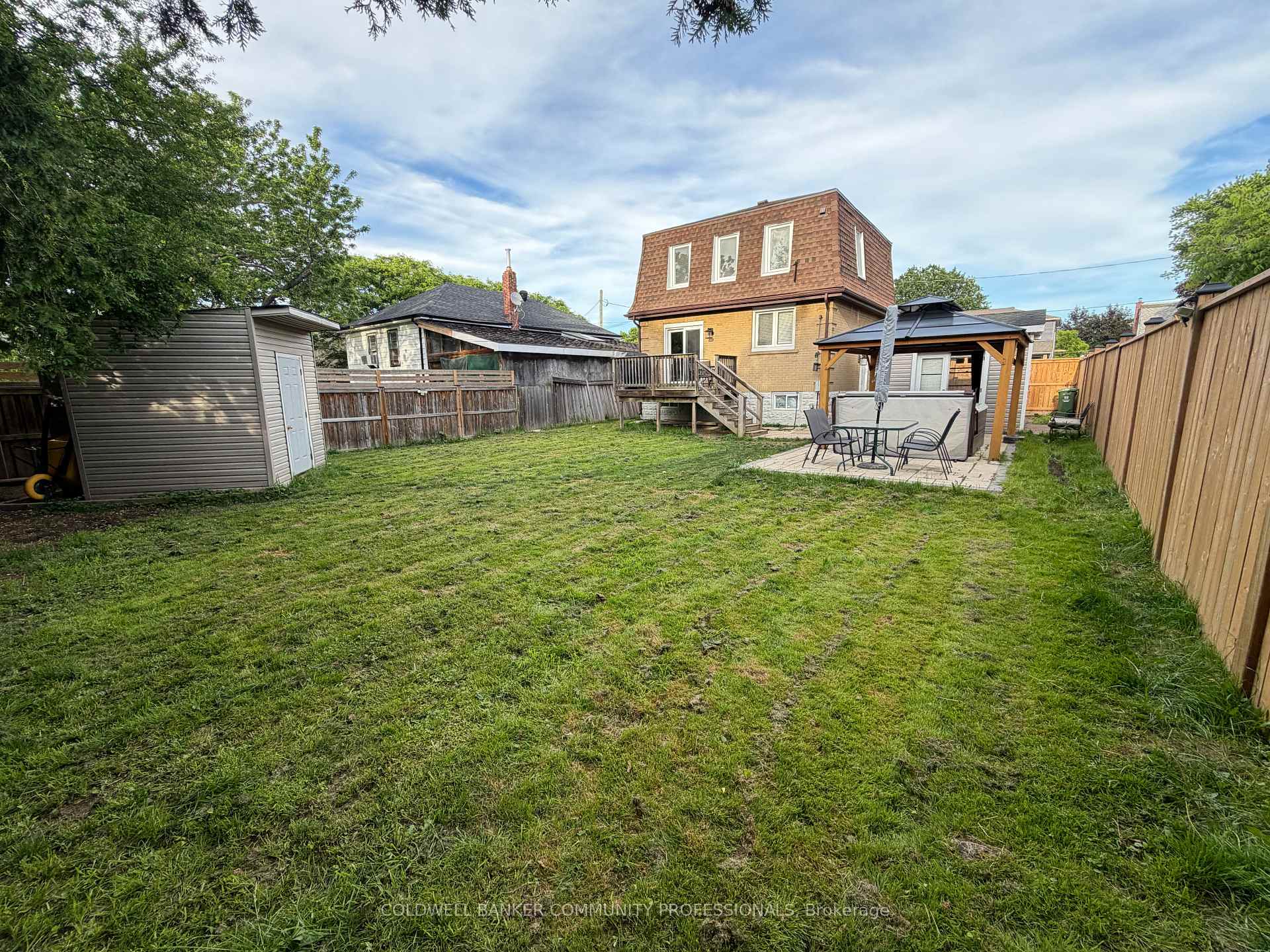 Photo 25 of 94 Howard Avenue, Hamilton, Balfour — HOMEH