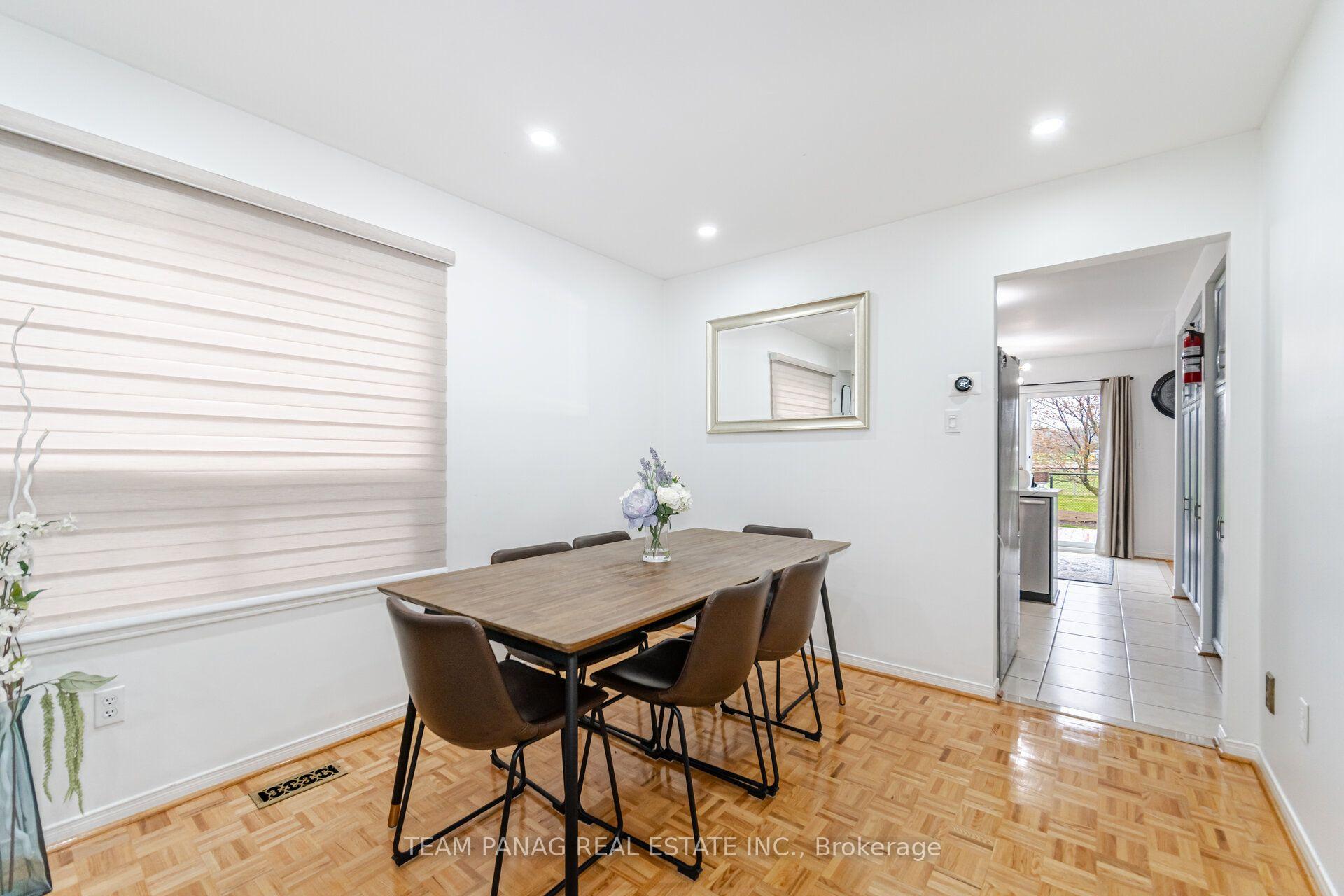 Photo 9 of 8 Drayglass Court, Brampton, Heart Lake East — HOMEH