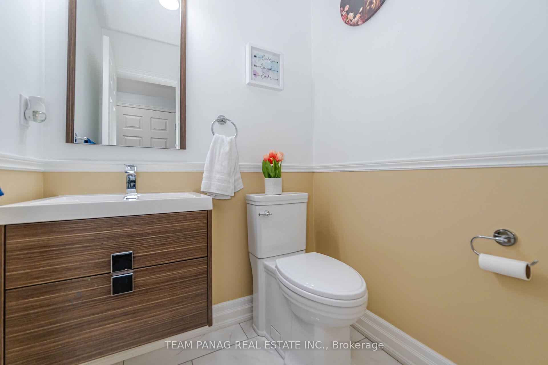 Photo 17 of 8 Drayglass Court, Brampton, Heart Lake East — HOMEH