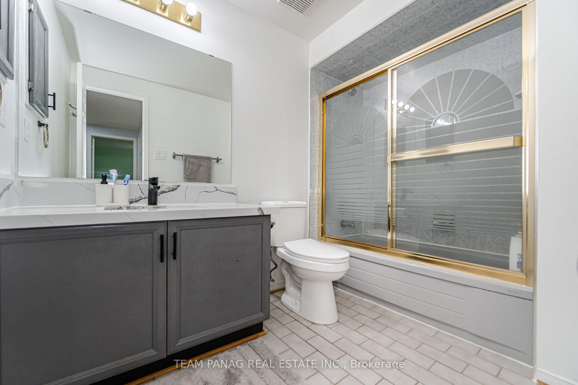 Photo 31 of 8 Drayglass Court, Brampton, Heart Lake East — HOMEH