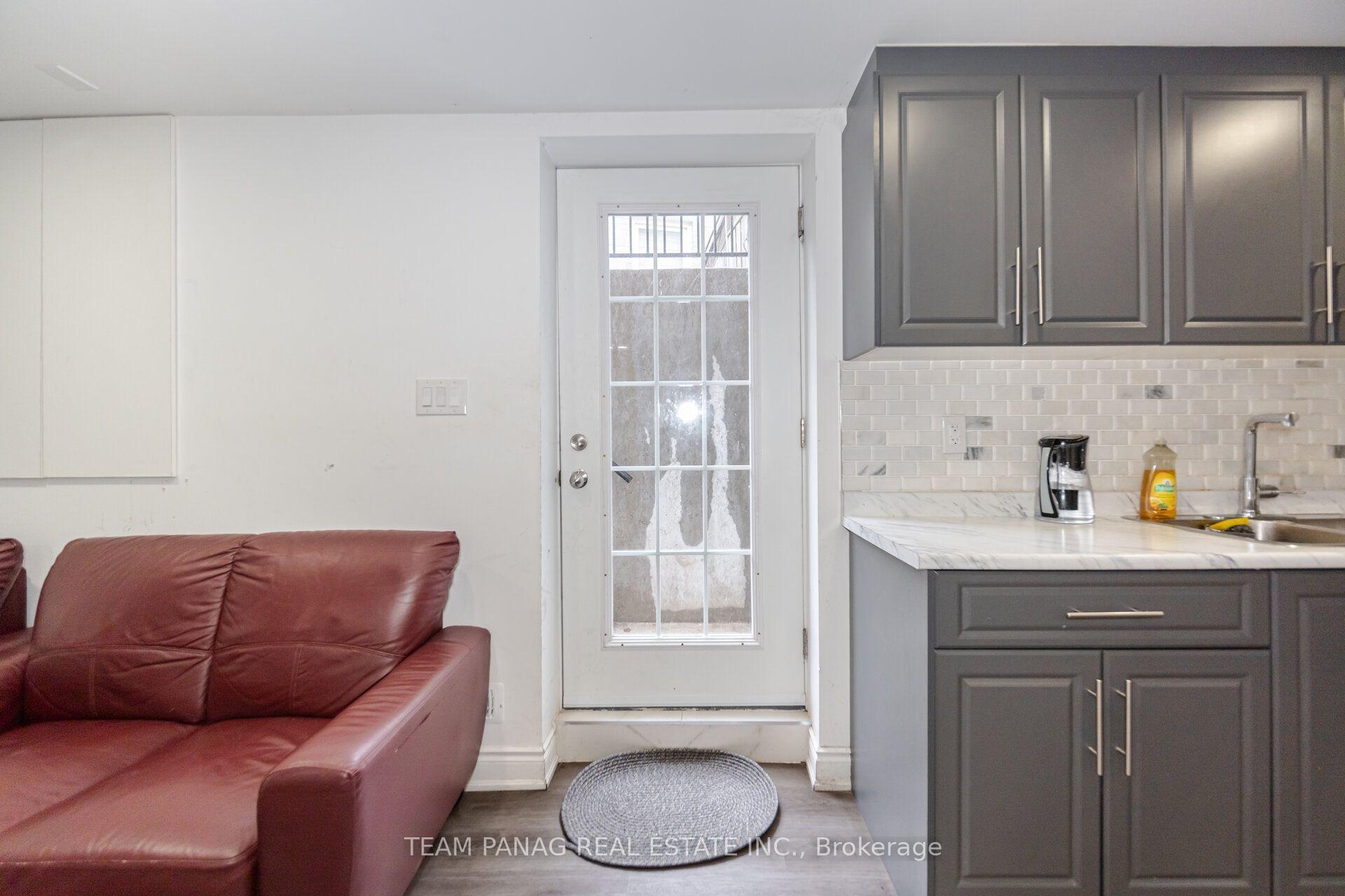 Photo 37 of 8 Drayglass Court, Brampton, Heart Lake East — HOMEH