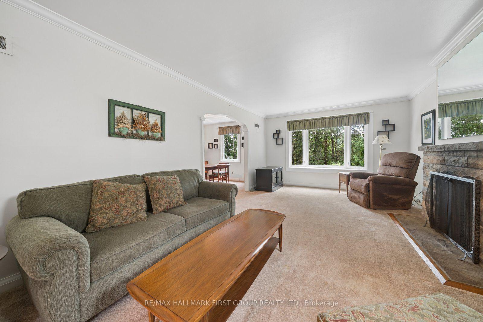 Photo 6 of 109 Colonel Danforth Trail, Scarborough, Centennial Scarborough — HOMEH