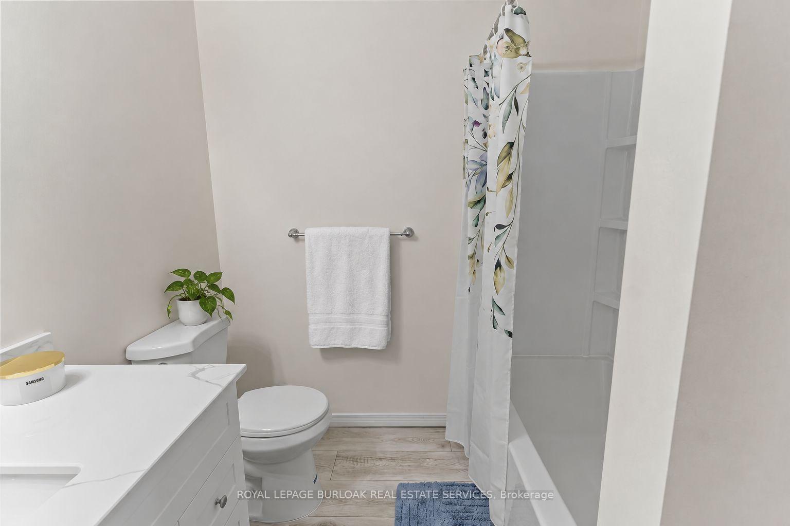 Photo 15 of Unit 43, 151 Gateshead Crescent, Hamilton, Stoney Creek — HOMEH