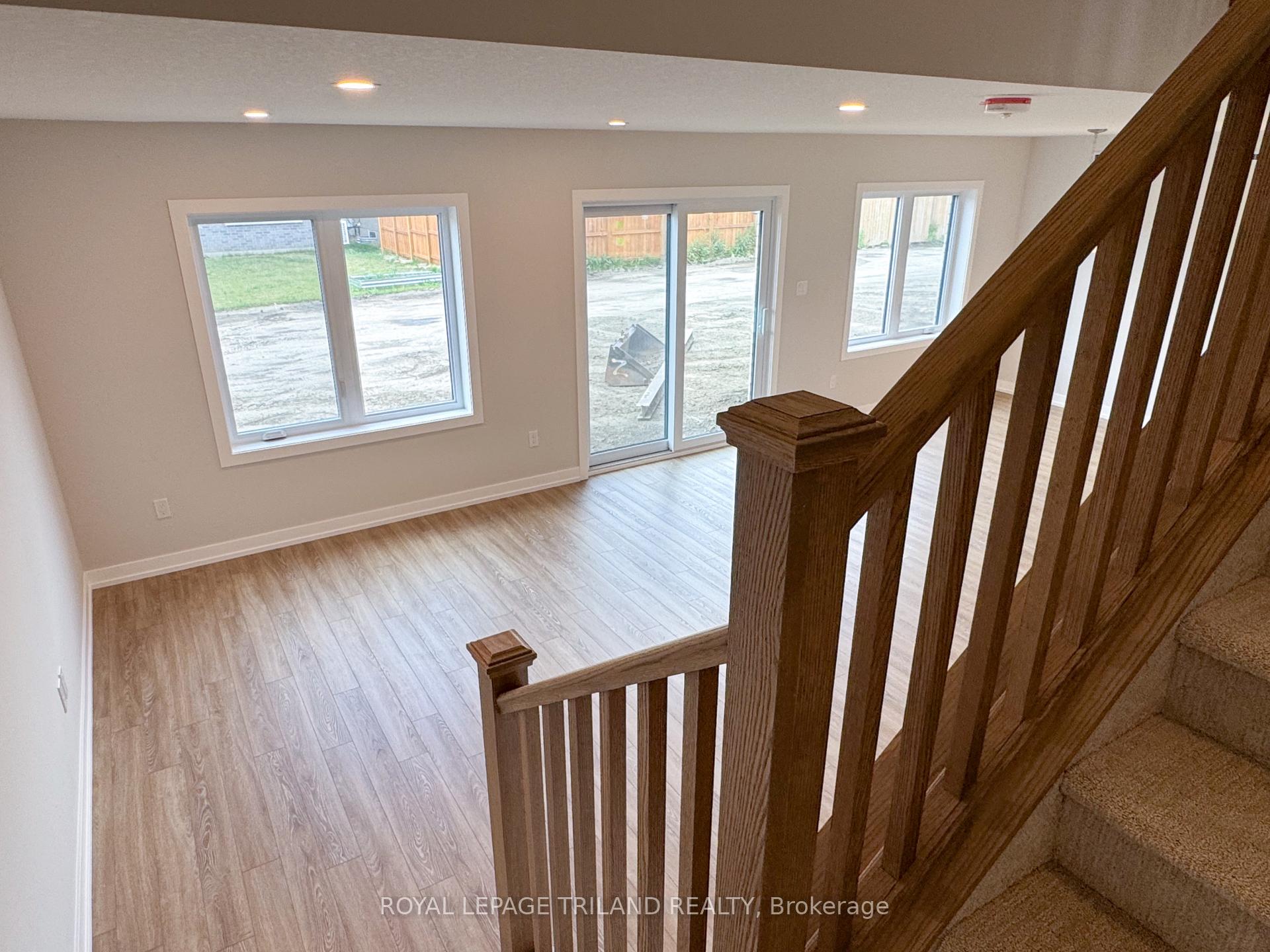 Photo 16 of 116 Styles Drive, St. Thomas — HOMEH