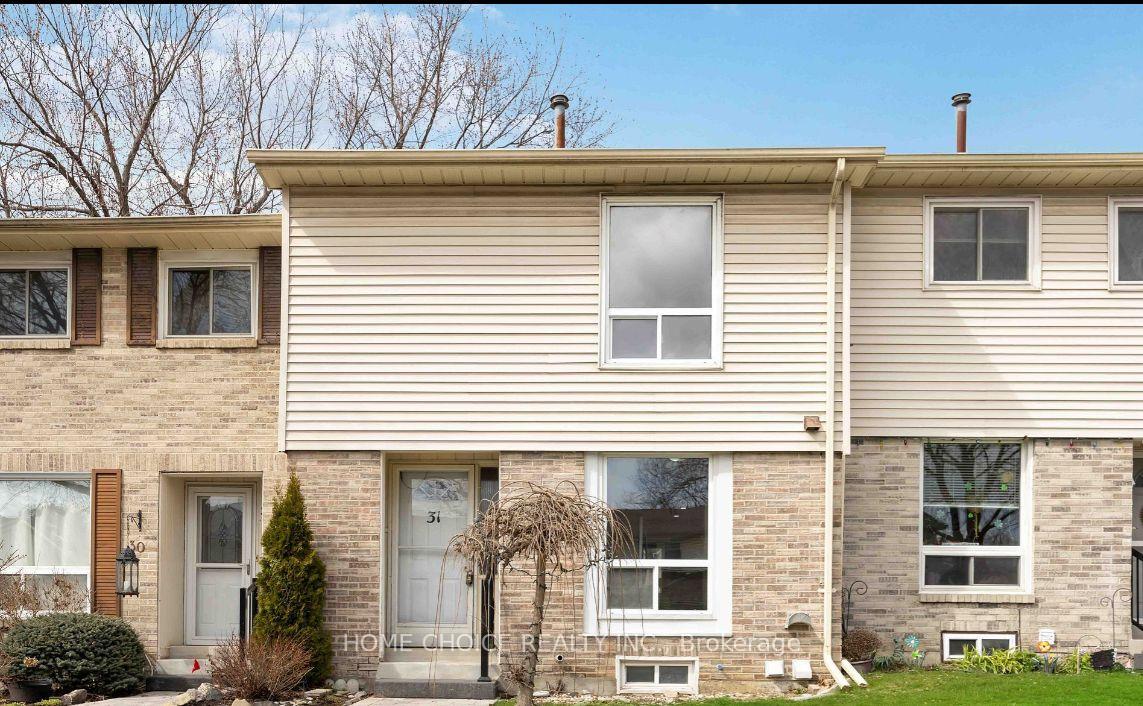Front of Unit 31, 611 Galahad Drive