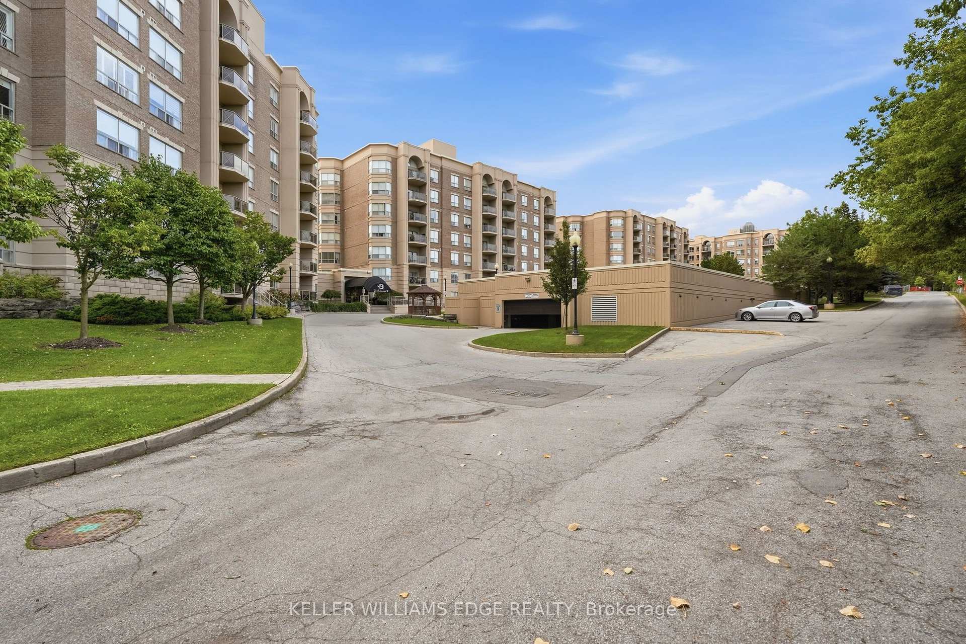 Photo 44 of Unit 613, 2085 Amherst Heights Drive, Burlington, Brant Hills — HOMEH