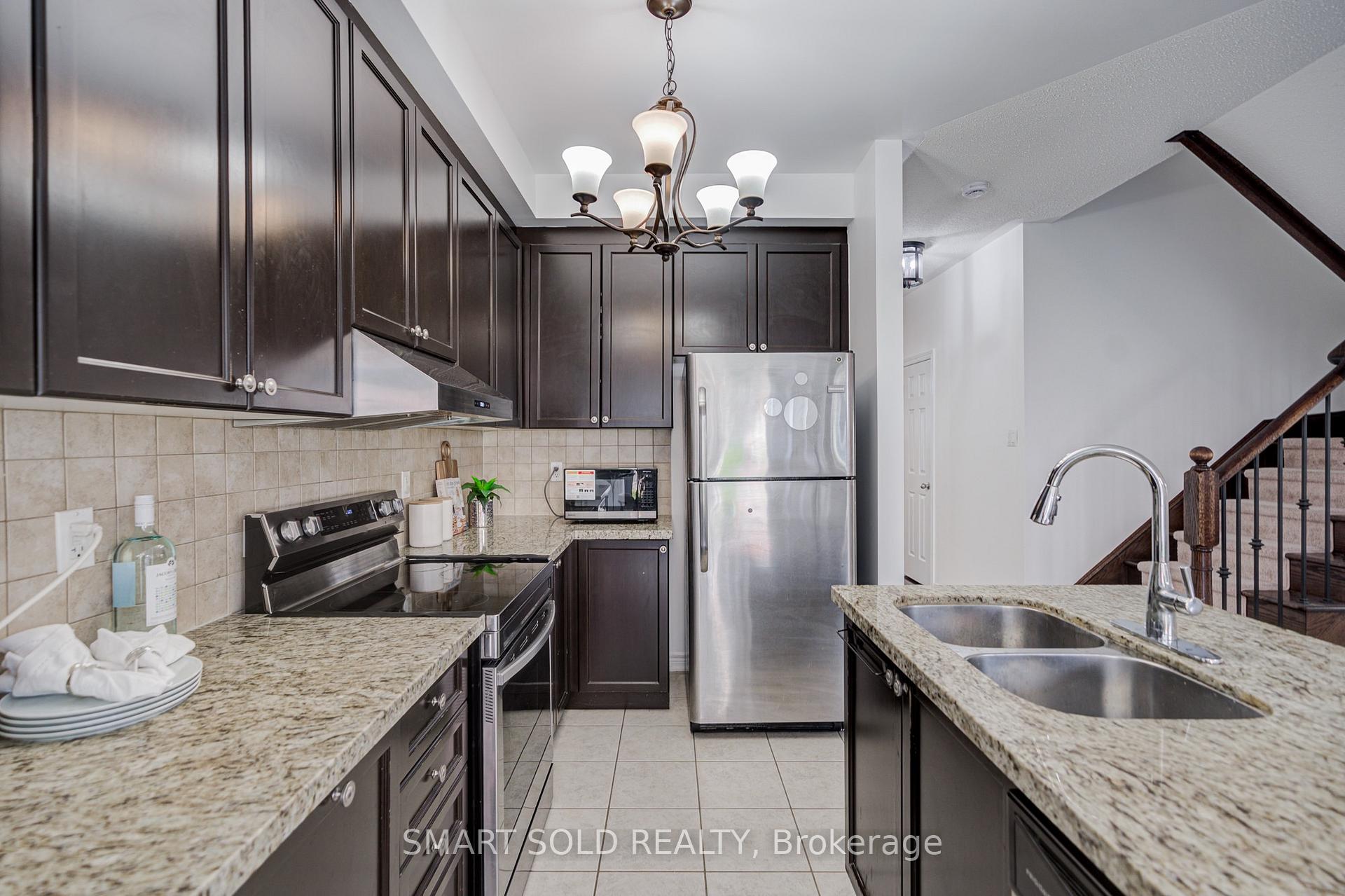 Photo 19 of 3 Chao Crescent, Richmond Hill, Oak Ridges — HOMEH