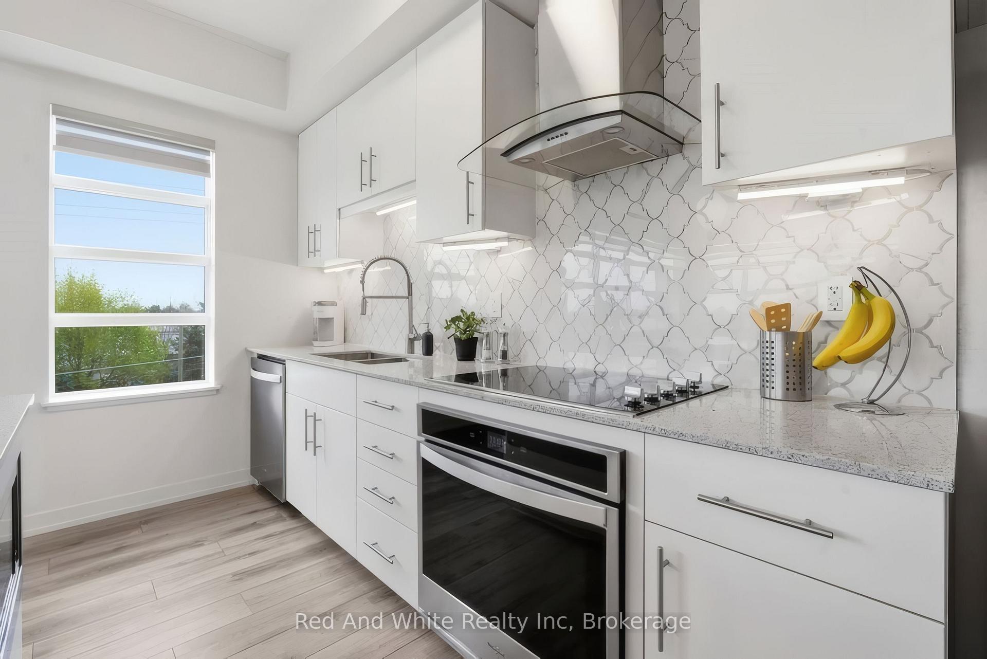 Photo 12 of Unit 312, 251 Northfield Drive E, Waterloo, Colonial Acres — HOMEH