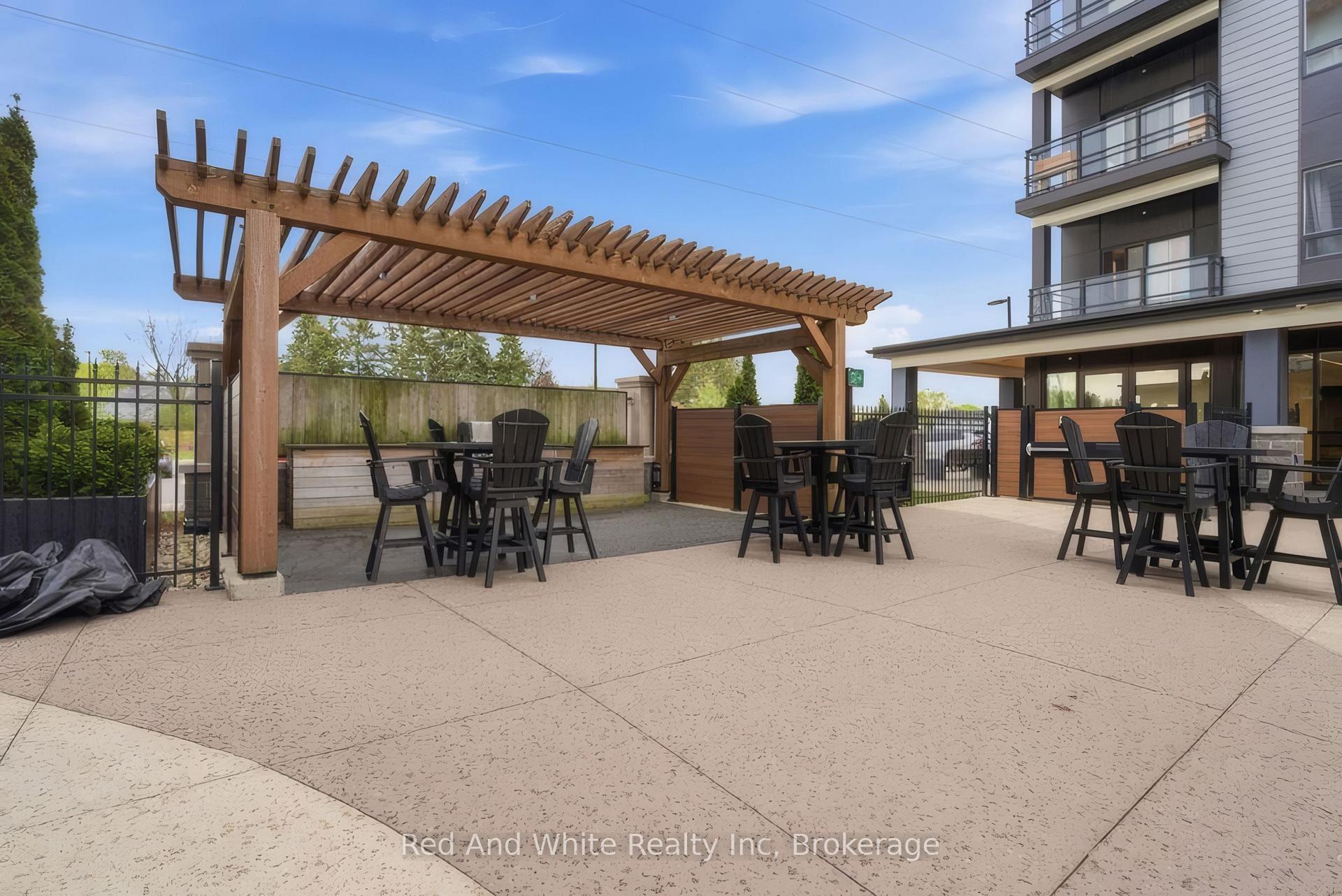 Photo 25 of Unit 312, 251 Northfield Drive E, Waterloo, Colonial Acres — HOMEH