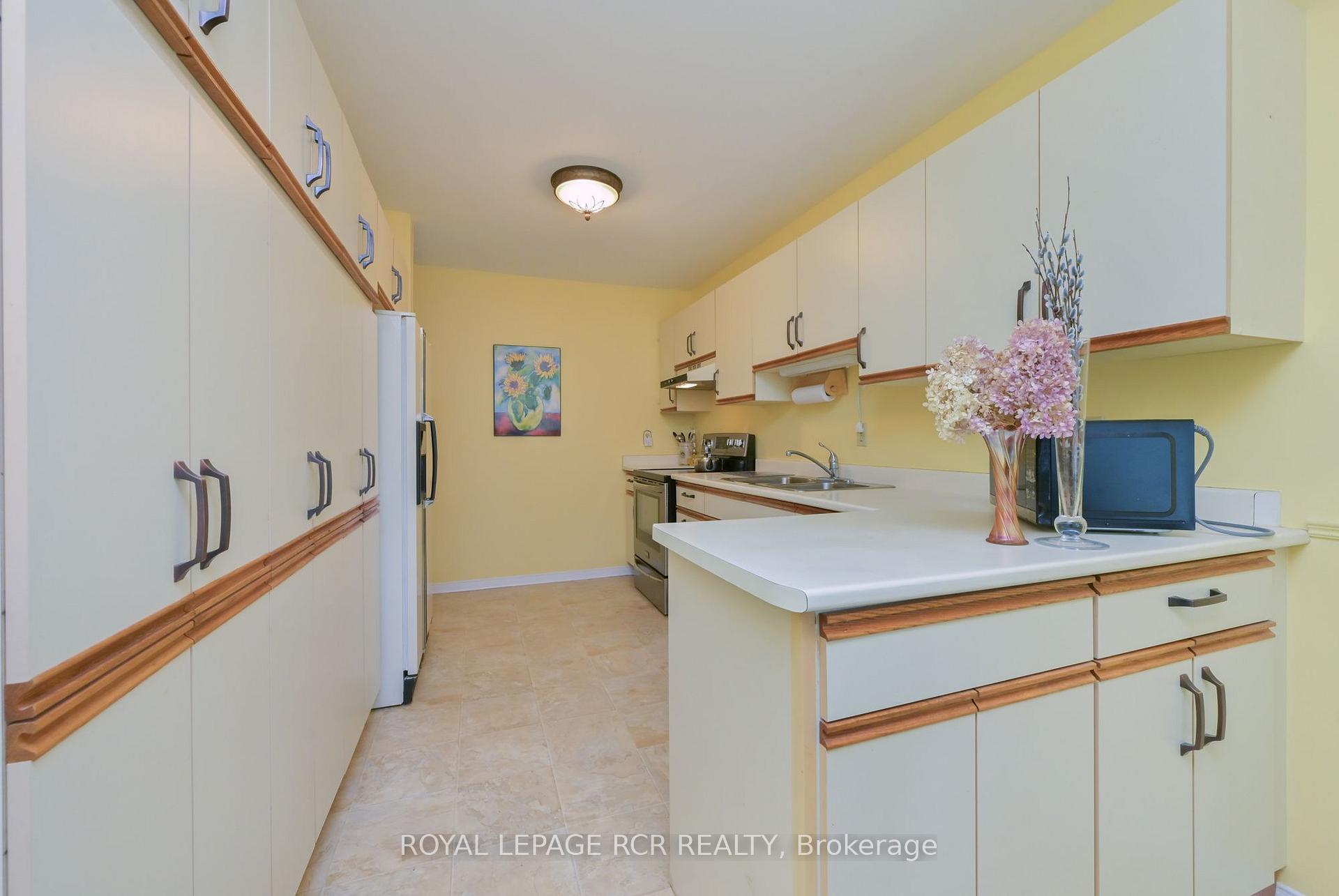 Photo 6 of 7 Dell Arbor Crescent, New Tecumseth, Alliston — HOMEH