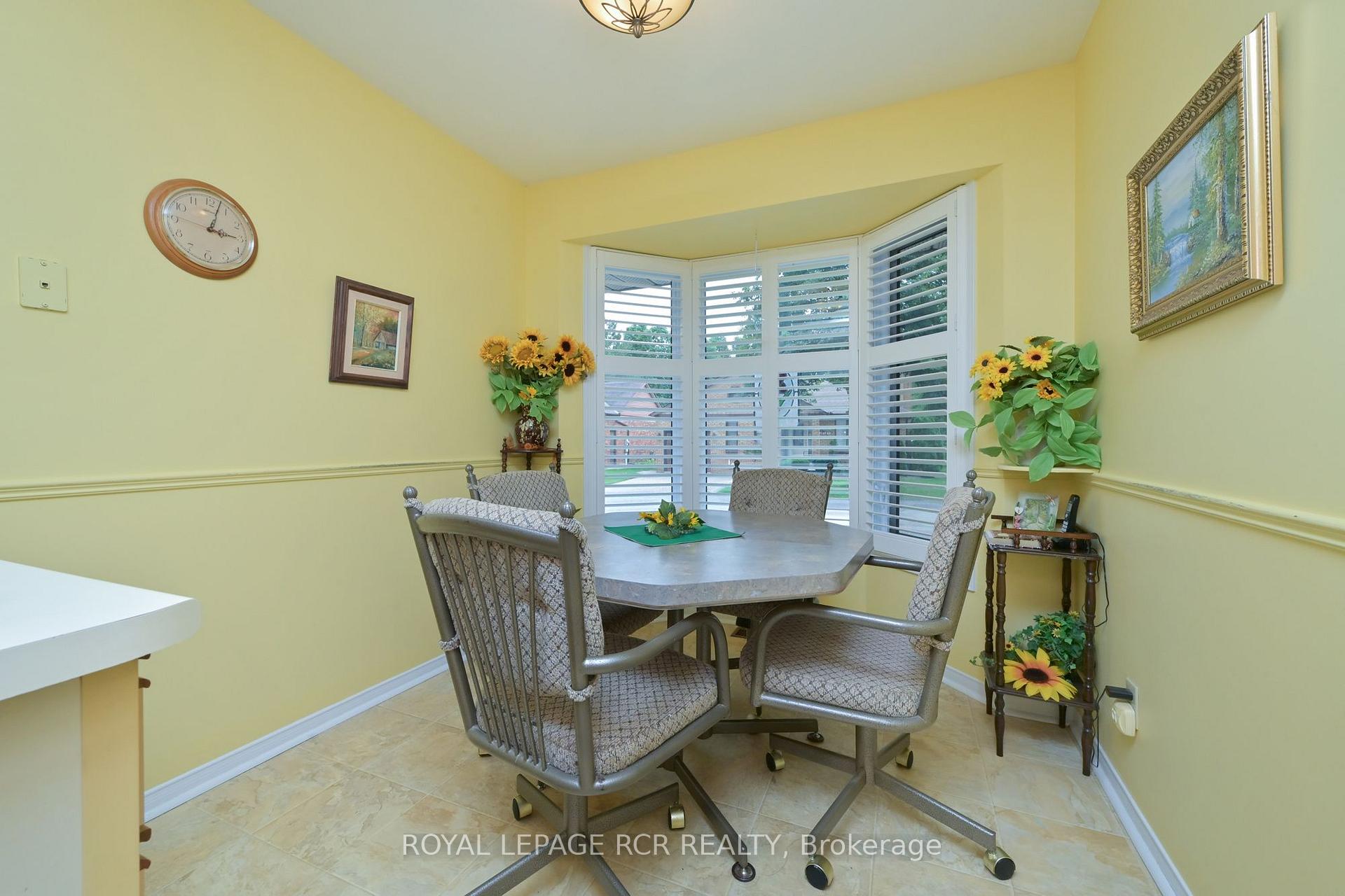 Photo 7 of 7 Dell Arbor Crescent, New Tecumseth, Alliston — HOMEH