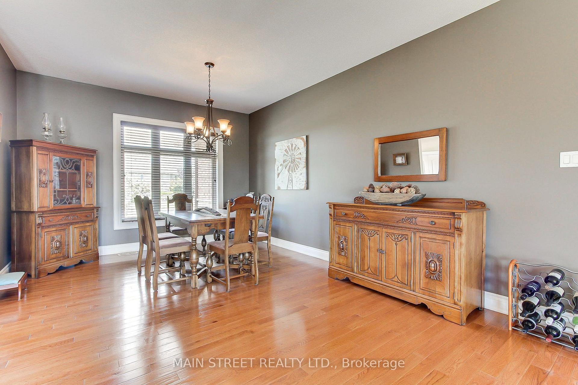 Photo 5 of 13 Brolley Crescent, Essa, Thornton — HOMEH