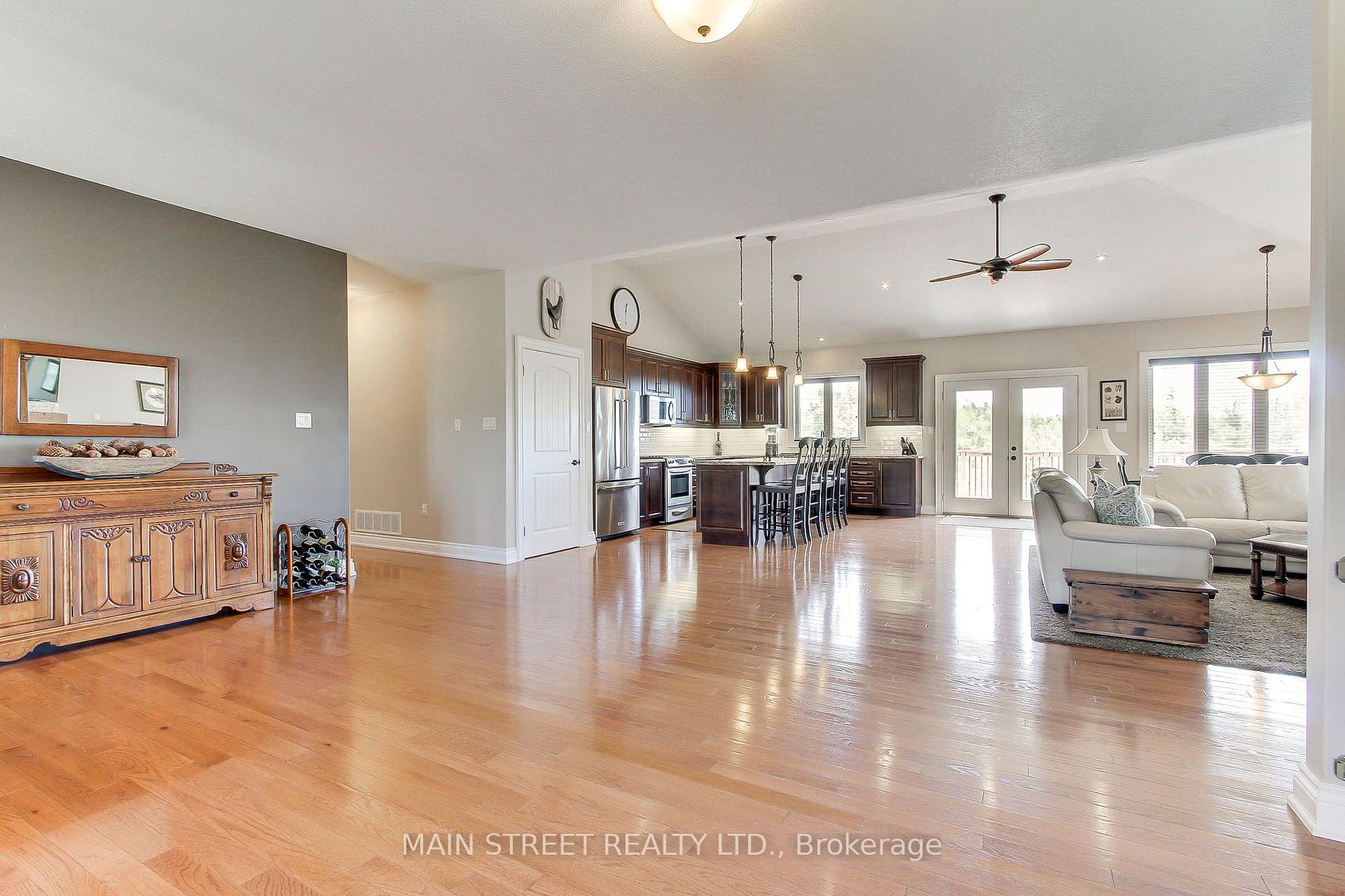 Photo 7 of 13 Brolley Crescent, Essa, Thornton — HOMEH