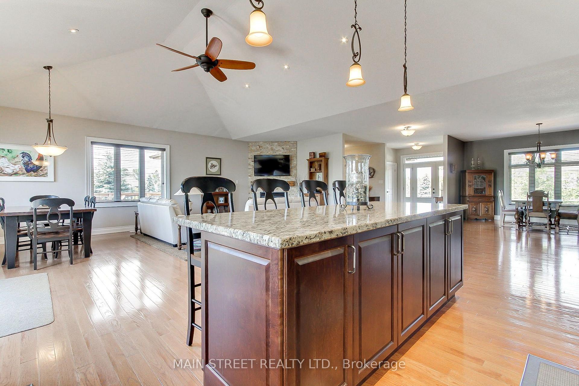 Photo 12 of 13 Brolley Crescent, Essa, Thornton — HOMEH