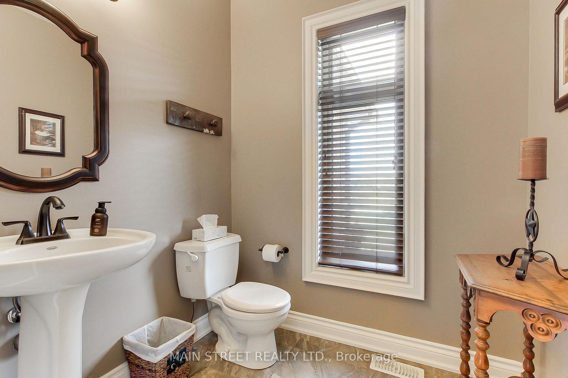 Photo 18 of 13 Brolley Crescent, Essa, Thornton — HOMEH