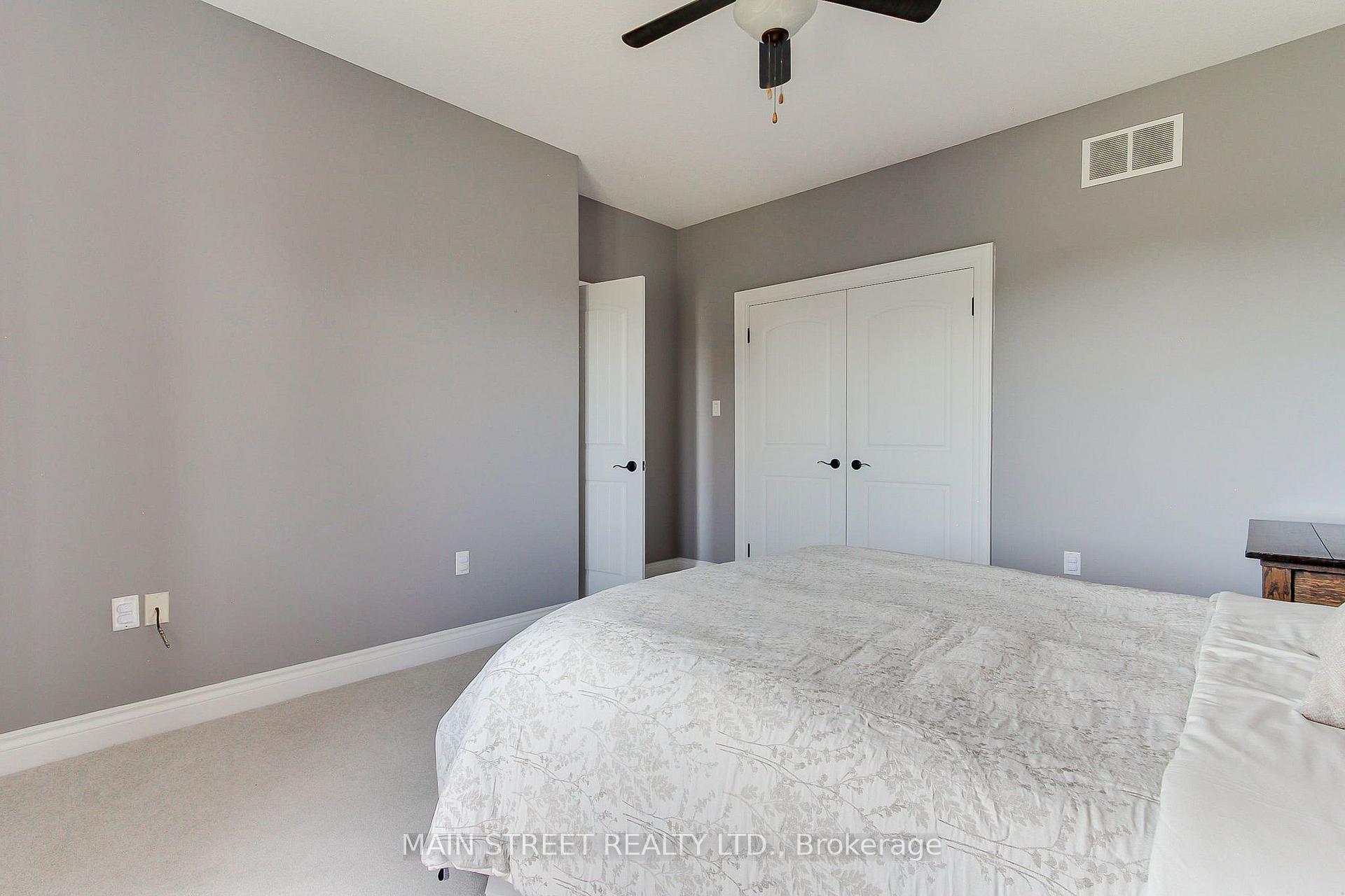 Photo 26 of 13 Brolley Crescent, Essa, Thornton — HOMEH